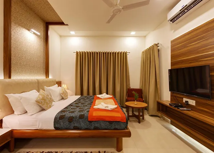 Hotel Woodland Kolhapur