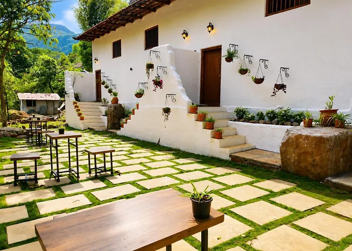 Achalaa Resort
